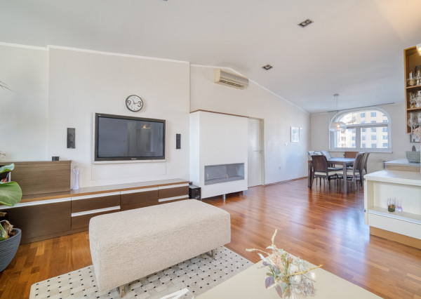 Na predaj 4-izbový byt s výhľadom na Malé Karpaty v Rači