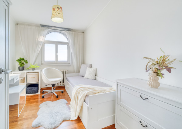 Na predaj 4-izbový byt s výhľadom na Malé Karpaty v Rači