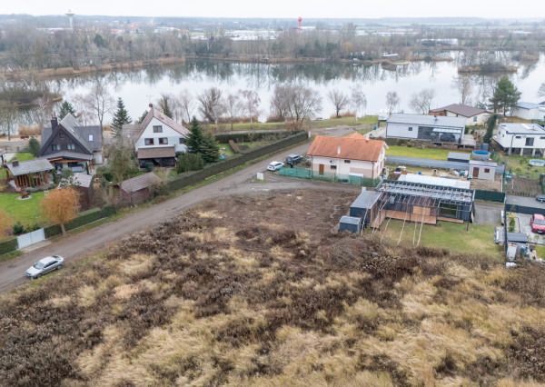 Na predaj stavebný pozemok v obci Sekule - Štrkovňa Lúčky