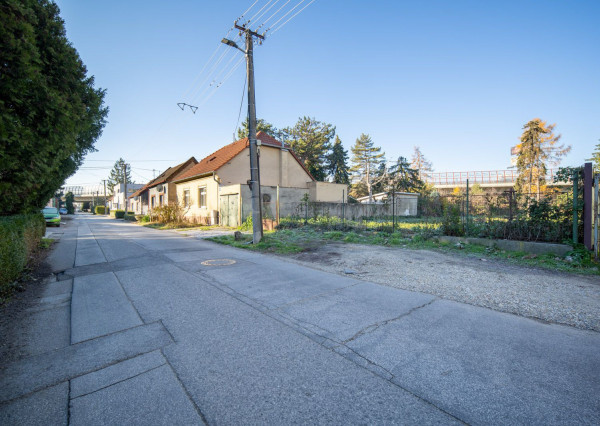 Na predaj exkluzívny stavebný pozemok v Ružinove