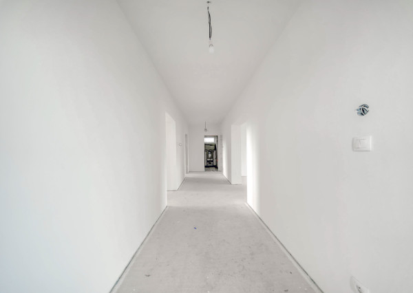 Na predaj rodinný dom s garážou v obci Šoporňa – štandard je zahrnutý v cene