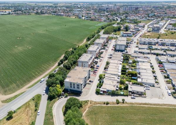 Na predaj 3-izbový byt s parkovaním v Senci