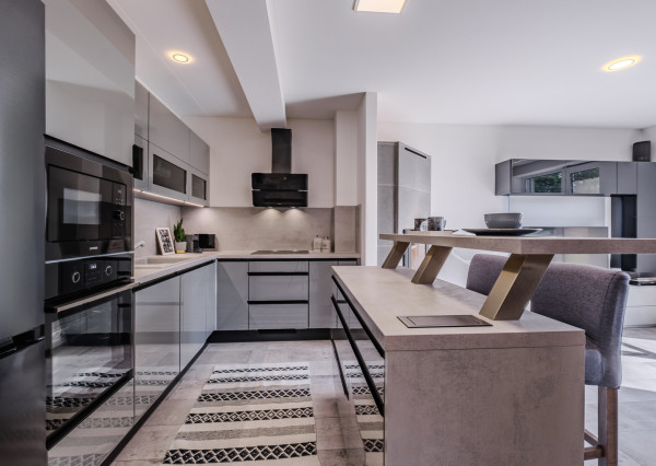 Na predaj novostavba 4-izbového luxusného rodinného domu v obci Dulova Ves – Vlčie doly