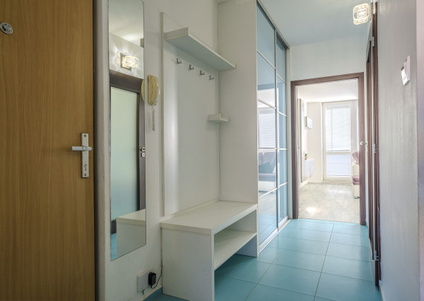 Na prenájom 3-izbový, zariadený a klimatizovaný byt v časti Košice – Jazero