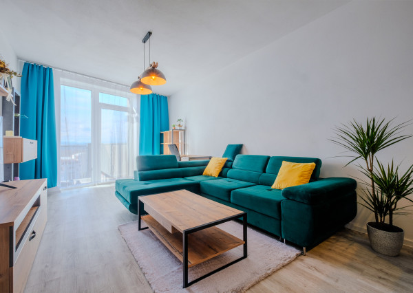 Na prenájom luxusný 2-izbový byt s balkónom a parkovacím státím vo vyhľadávanej lokalite v Prešove