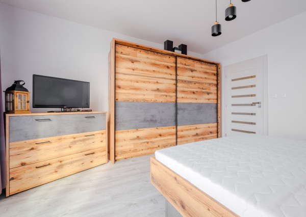 Na prenájom luxusný 2-izbový byt s balkónom a parkovacím státím vo vyhľadávanej lokalite v Prešove