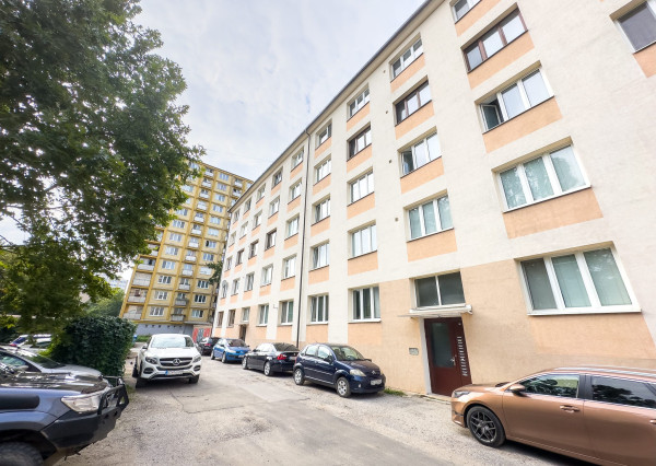 Na prenájom moderný 3-izbový byt v širšom centre Košíc