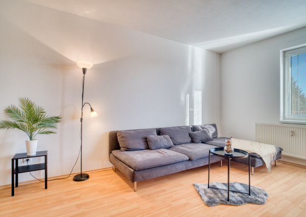 Na predaj priestranný 1-izbový byt v Miloslavove