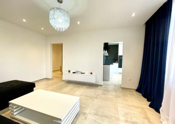 Prenájom krásneho 2 izb bytu v Bánovciach n/B s balkónom