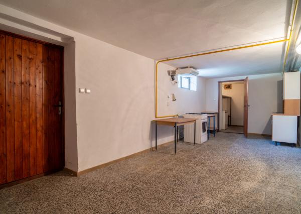 Na predaj poschodová 6-izbová vila v srdci Dunajskej Stredy