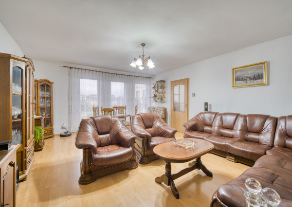 Na predaj rodinný dom v Chynoranoch