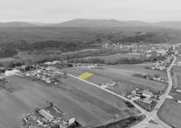 Na predaj pozemok v lokalite Pochabany