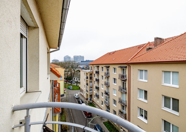 Na prenájom 3-izbový mezanín na Košickej ulici v Bratislave