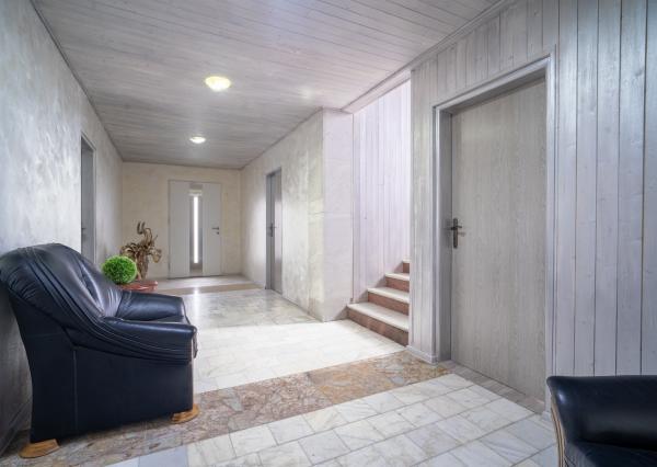 Na predaj polyfunkčná budova v obci Bardoňovo