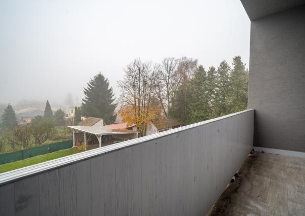 Na predaj polyfunkčná budova v obci Bardoňovo