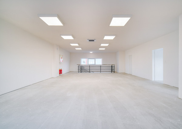 Na prenájom administratívny a obchodný priestor v Stupave