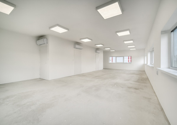 Na prenájom administratívny a obchodný priestor v Stupave