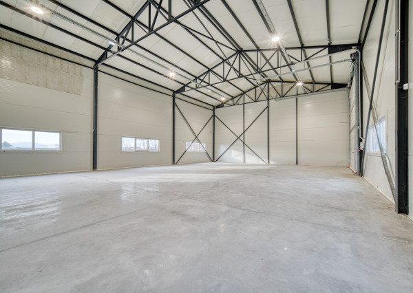 Na prenájom administratívny a obchodný priestor v Stupave