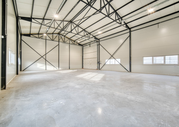 Na prenájom administratívny a obchodný priestor v Stupave