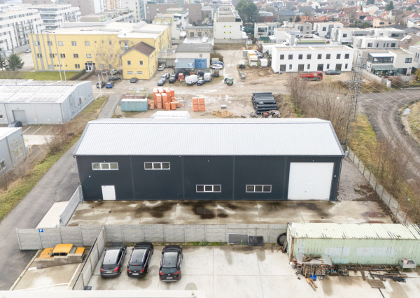 Na prenájom administratívny a obchodný priestor v Stupave