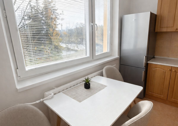 Na prenájom 1-izbový byt v Žiline-Vlčince