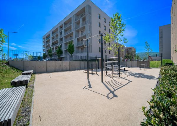 REZERVOVANÉ: Na predaj 2-izbový zariadený byt v novostavbe Bory