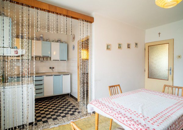 Na predaj 5-izbový rodinný dom Veľké Leváre