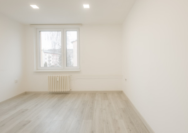 Na predaj kompletne zrekonštruovaný 3-izbový byt v Turzovke