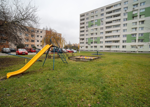 Na predaj 1-izbový byt v Trnave na sídlisku Družba
