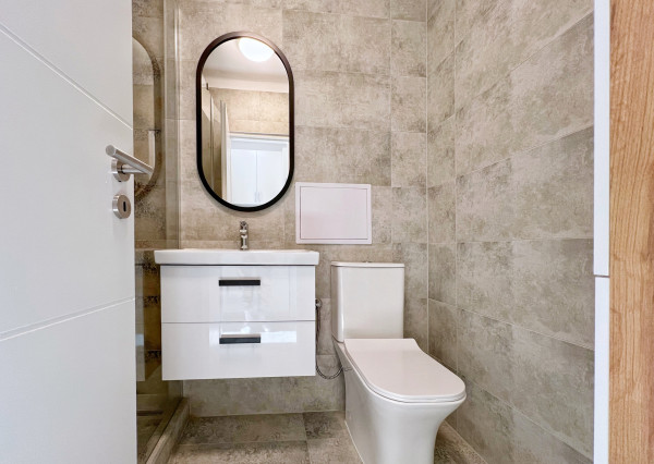 Na prenájom zrekonštruovaný 1-izbový byt, Nové Mesto - Bratislava