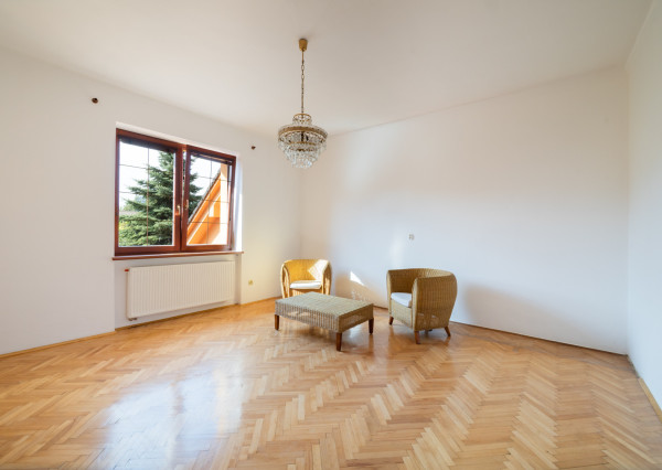 Na predaj rodinný dom s pozemkom a investičným potenciálom v Trenčíne