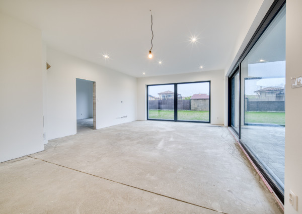 Na predaj 4-izbový rodinný dom v Chorvátskom Grobe