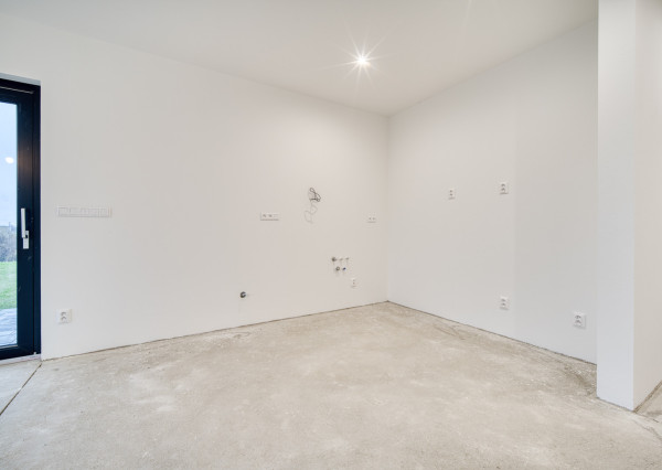 Na predaj 4-izbový rodinný dom v Chorvátskom Grobe