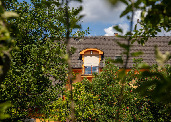 Na predaj rodinný dom s pozemkom a investičným potenciálom v Trenčíne