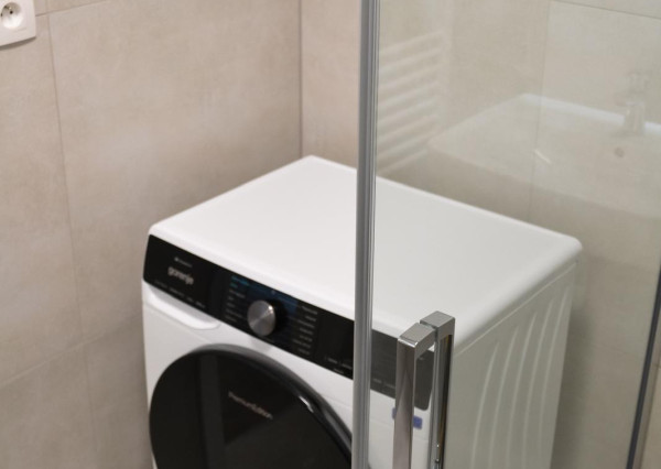 Na predaj zariadený 2-izbový byt Na Pažiti v Trenčíne