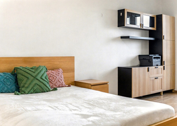 REZERVOVANÉ: Na predaj moderný 2-izbový byt na Zlatovskej ulici v Trenčíne