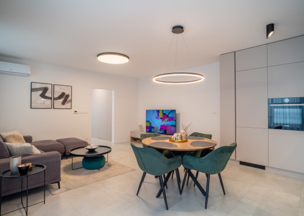 Na prenájom štýlový 3-izbový mezonet v historickom centre Trnavy