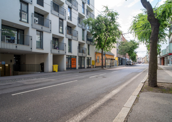 Na prenájom exkluzívny 2-izbový byt s terasou v centre Bratislavy