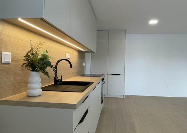 Na prenájom 2-izbový byt v centre Dubnice nad Váhom