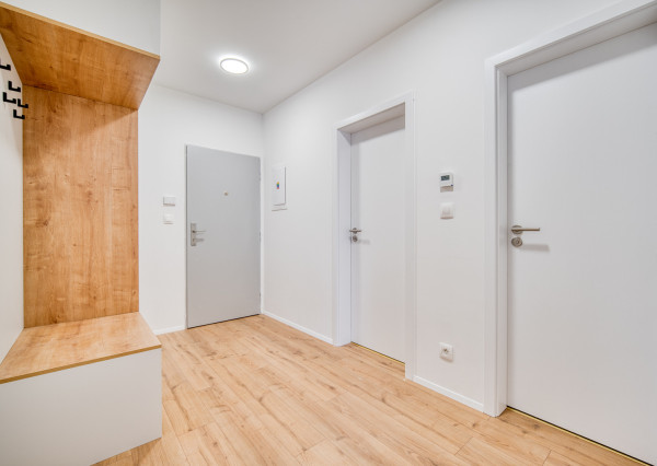 Na prenájom kompletne zaiadený 3-izbový byt v Stupave