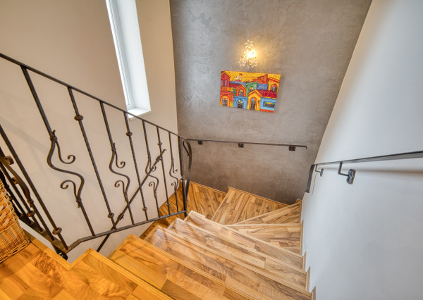 Na predaj dvojpodlažný 4-izbový dom v Malackách