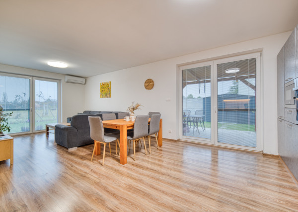 Na predaj príjemný 4-izbový byt v pokojnej časti Tomášova