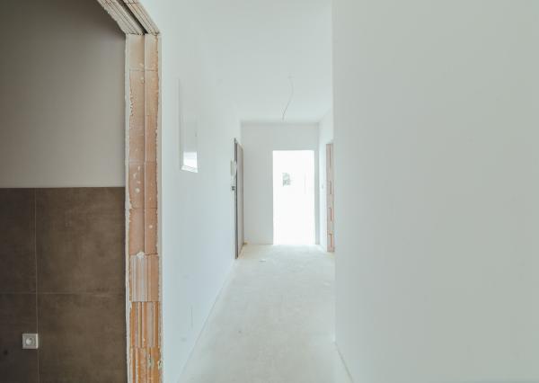 Na predaj skolaudovaný 3-izbový byt s vlastnou záhradou