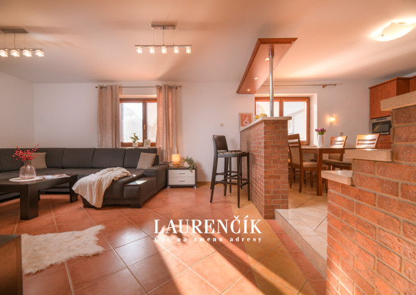 NA PREDAJ | Rodinný dom v Trenčíne s nadštandardným pozemkom 1 047 m²