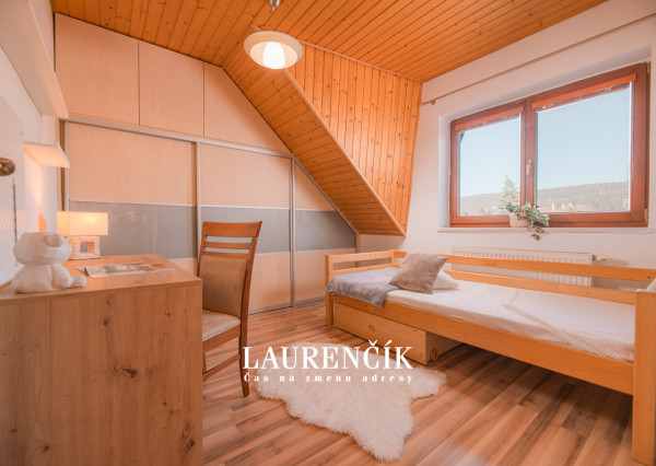 NA PREDAJ | Rodinný dom v Trenčíne s nadštandardným pozemkom 1 047 m²