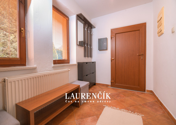 NA PREDAJ | Rodinný dom v Trenčíne s nadštandardným pozemkom 1 047 m²