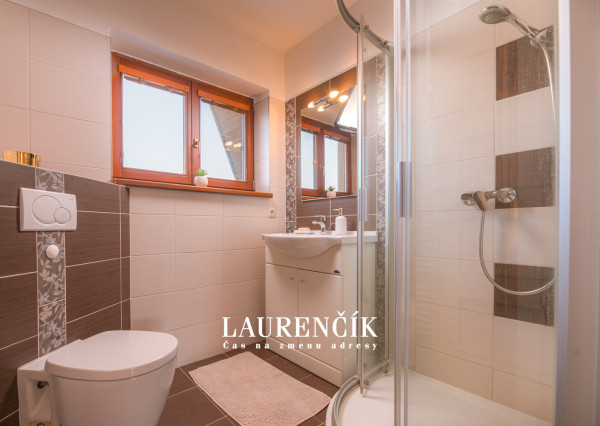 NA PREDAJ | Rodinný dom v Trenčíne s nadštandardným pozemkom 1 047 m²