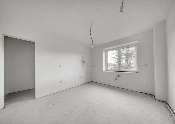 Na predaj rodinný dom s garážou v obci Šoporňa – štandard je zahrnutý v cene