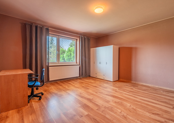 Na predaj zrekonštruovaný rodinný dom v Pate