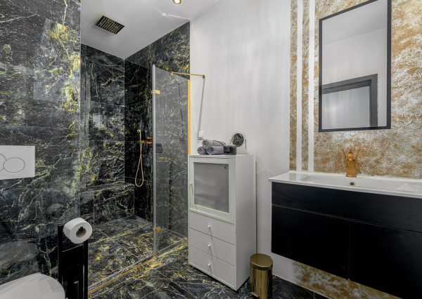 Na predaj rodinný dom s možnosťou ďalšej výstavby v Macove